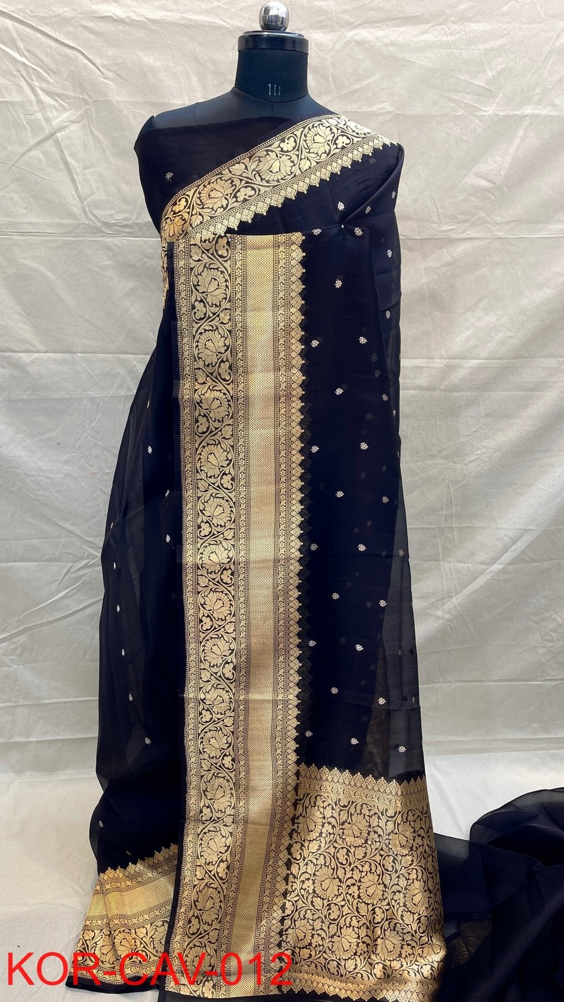 Silkmark certified Pure Banarasi Kora Silk Saree in Kadhuwa butta and 10 inch kanjivaram borders(Dispatch time: 15 - 20 days) - Kalyanam By Swati