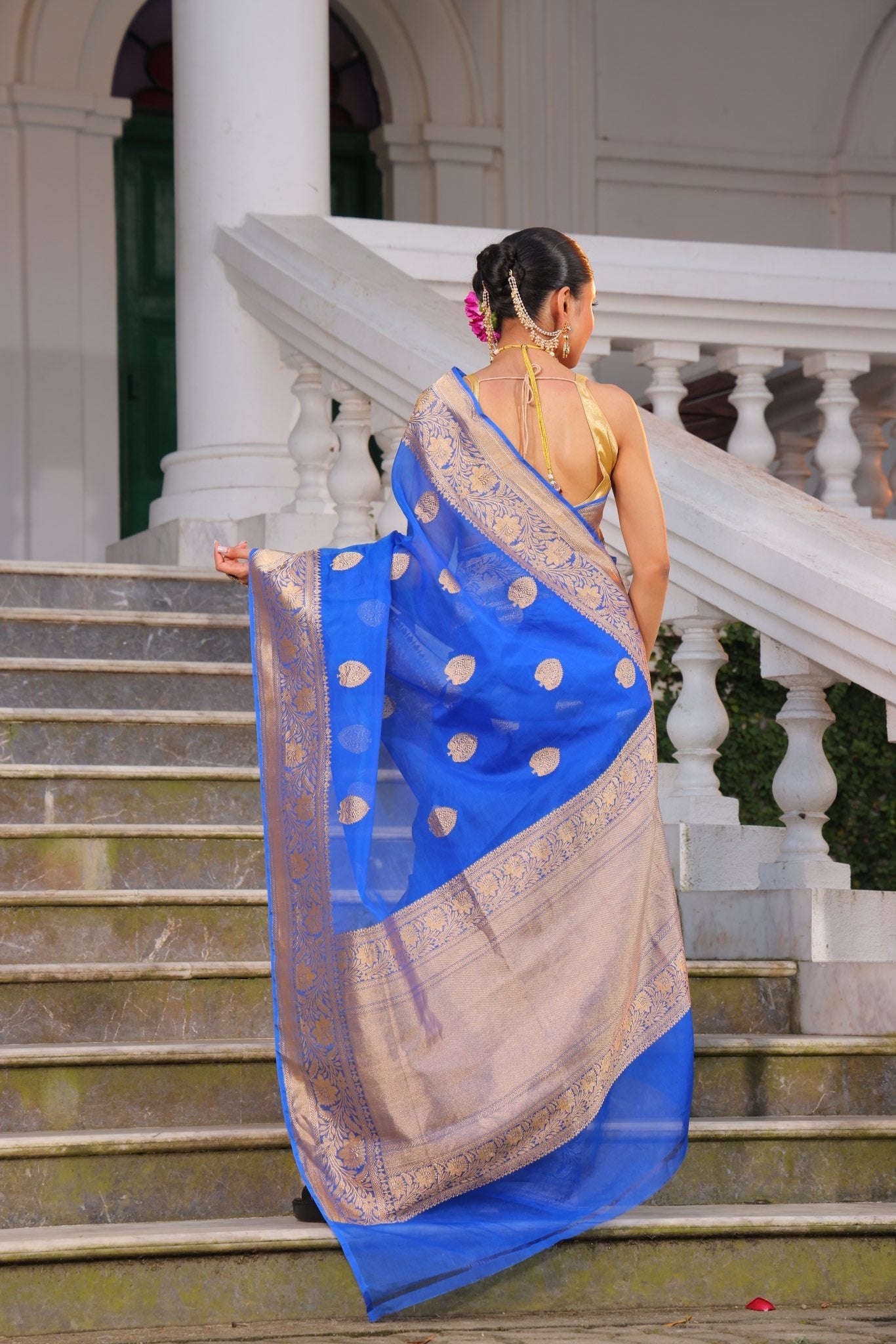 Silkmark certified Pure Banrasi Kora handloom Silk Saree in kadhua butta zari weaving - Kalyanam By Swati