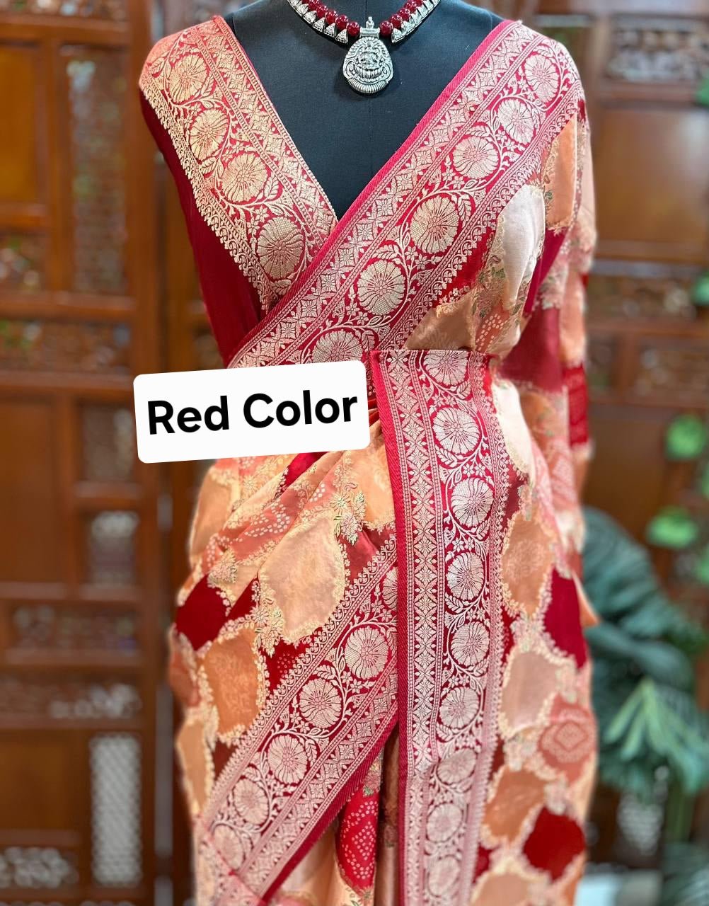 Banarasi Satin Mashru Silk Saree in Rangkaat Zari Weaving in Red Colour - Kalyanam By Swati