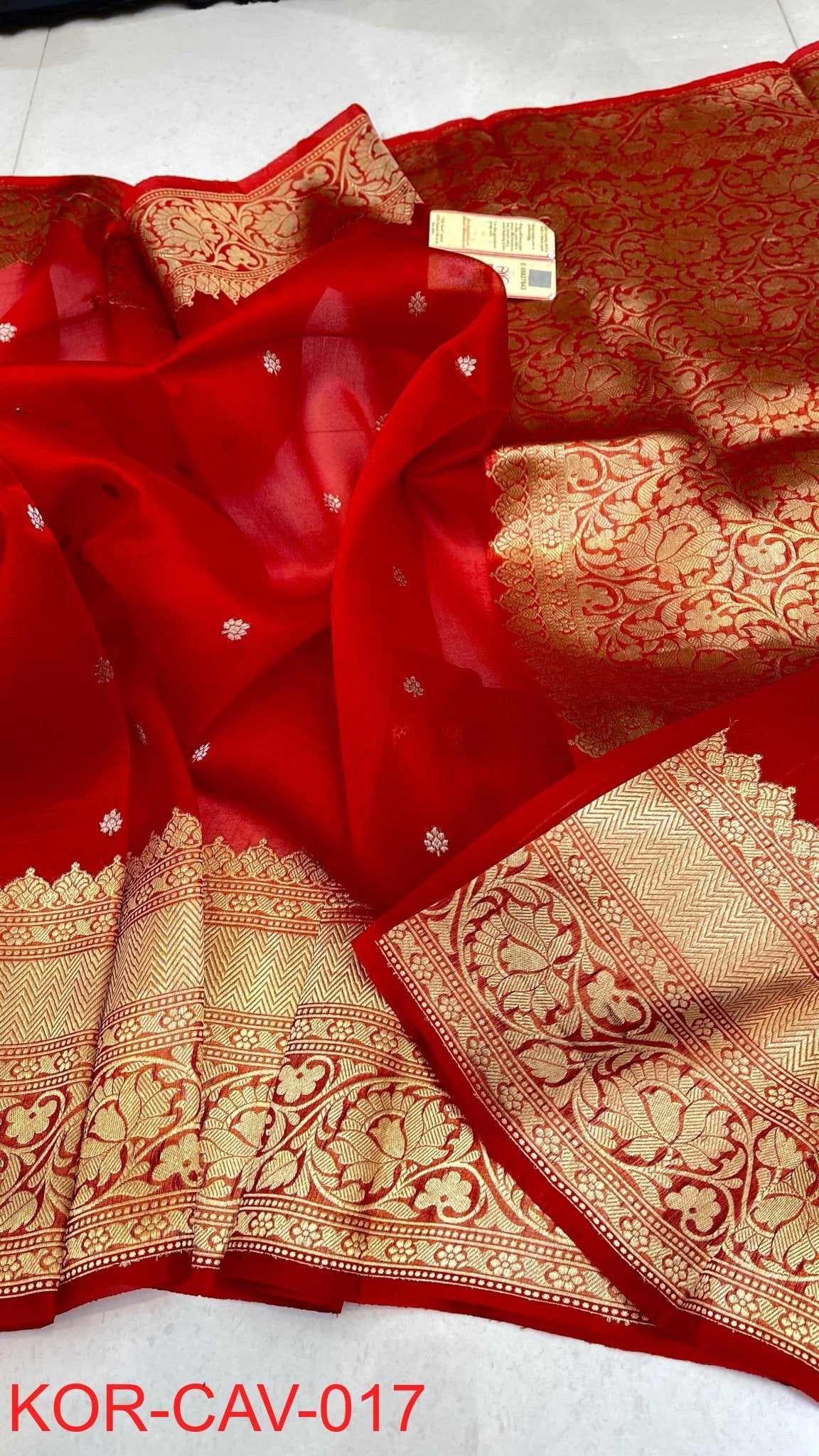 Silkmark certified Pure Banarasi Kora Silk Saree in Kadhuwa butta and 10 inch kanjivaram borders(Dispatch time: 15 - 20 days) - Kalyanam By Swati